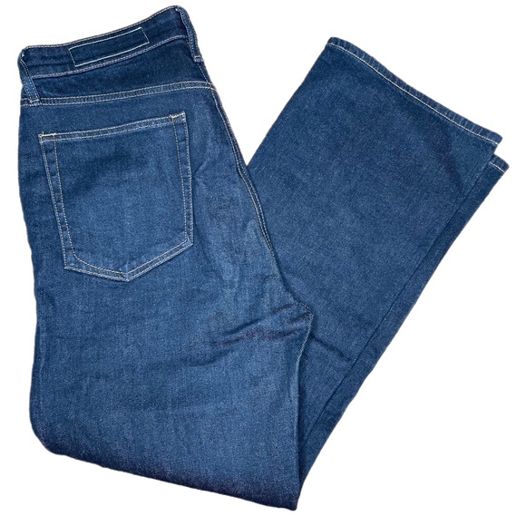 Rag & Bone Casey High-Rise Ankle Flare Jeans in Rinse - Picture 10 of 12